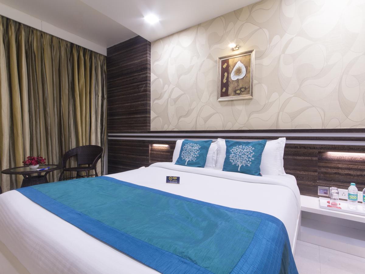 Oyo 1052 Hotel Rudra Shelter International Vasai Exteriér fotografie